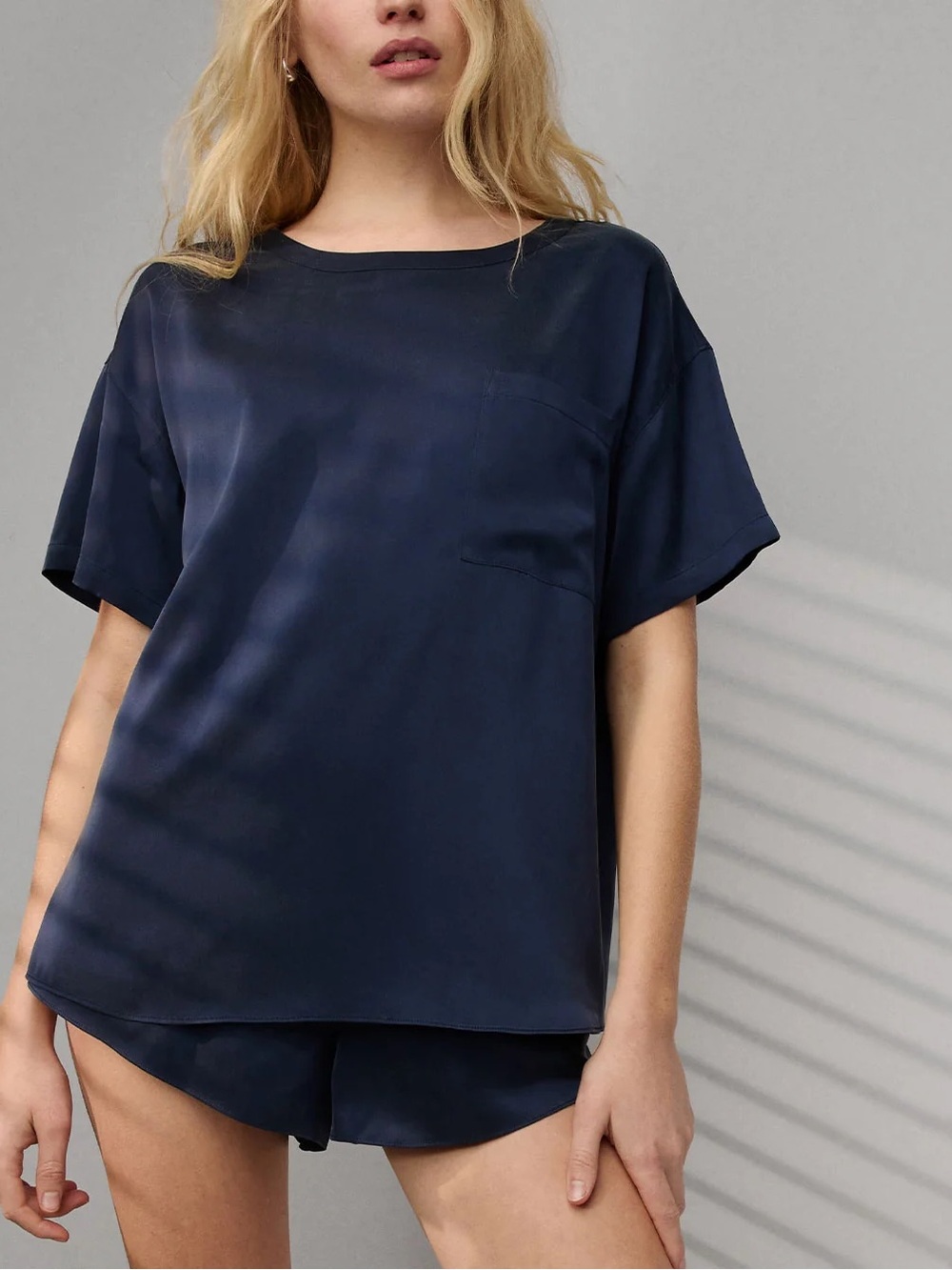 LUNYA Washable Silk Tee Short Set Deep Blue L/XL